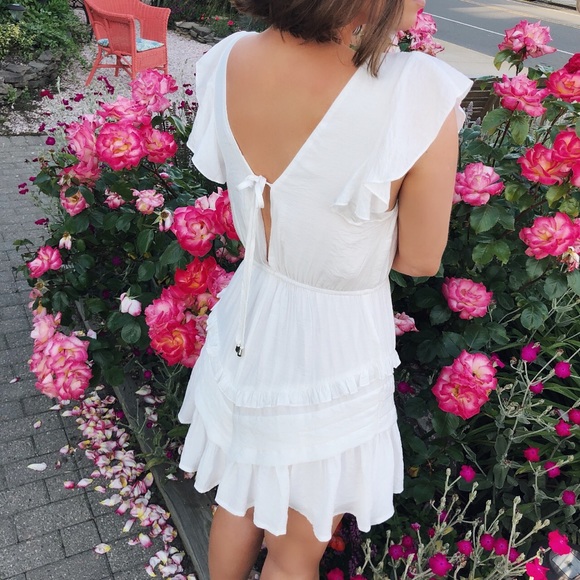 🆕Harmony White Cinch Waist Dress - Picture 6 of 8